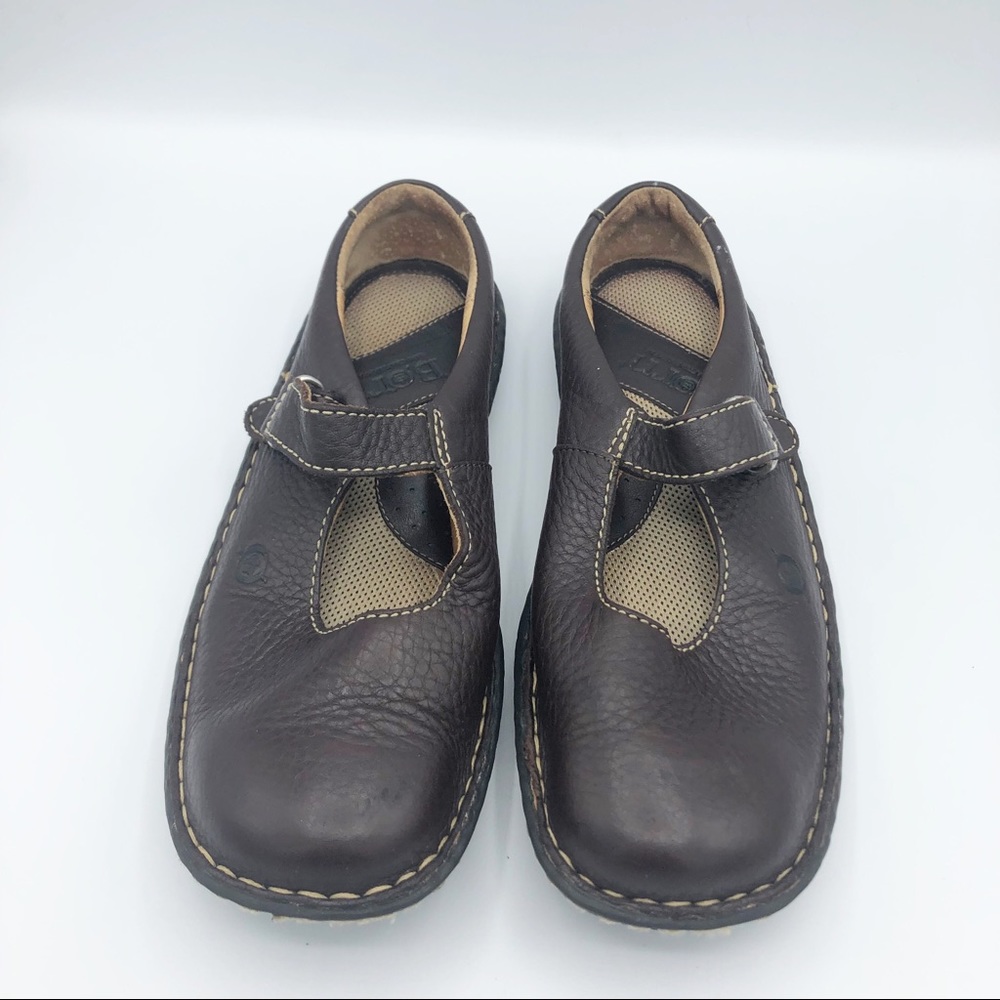 Born Mary Jane slip ons size 6.5, brown leather
